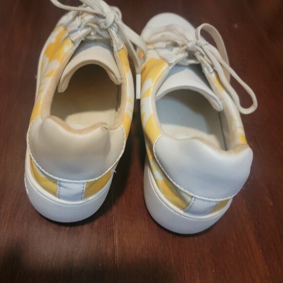 Michael Kors Poppy Logo Stripe Lace Up Sneakers Wave Print Buttercup - Picture 8 of 13